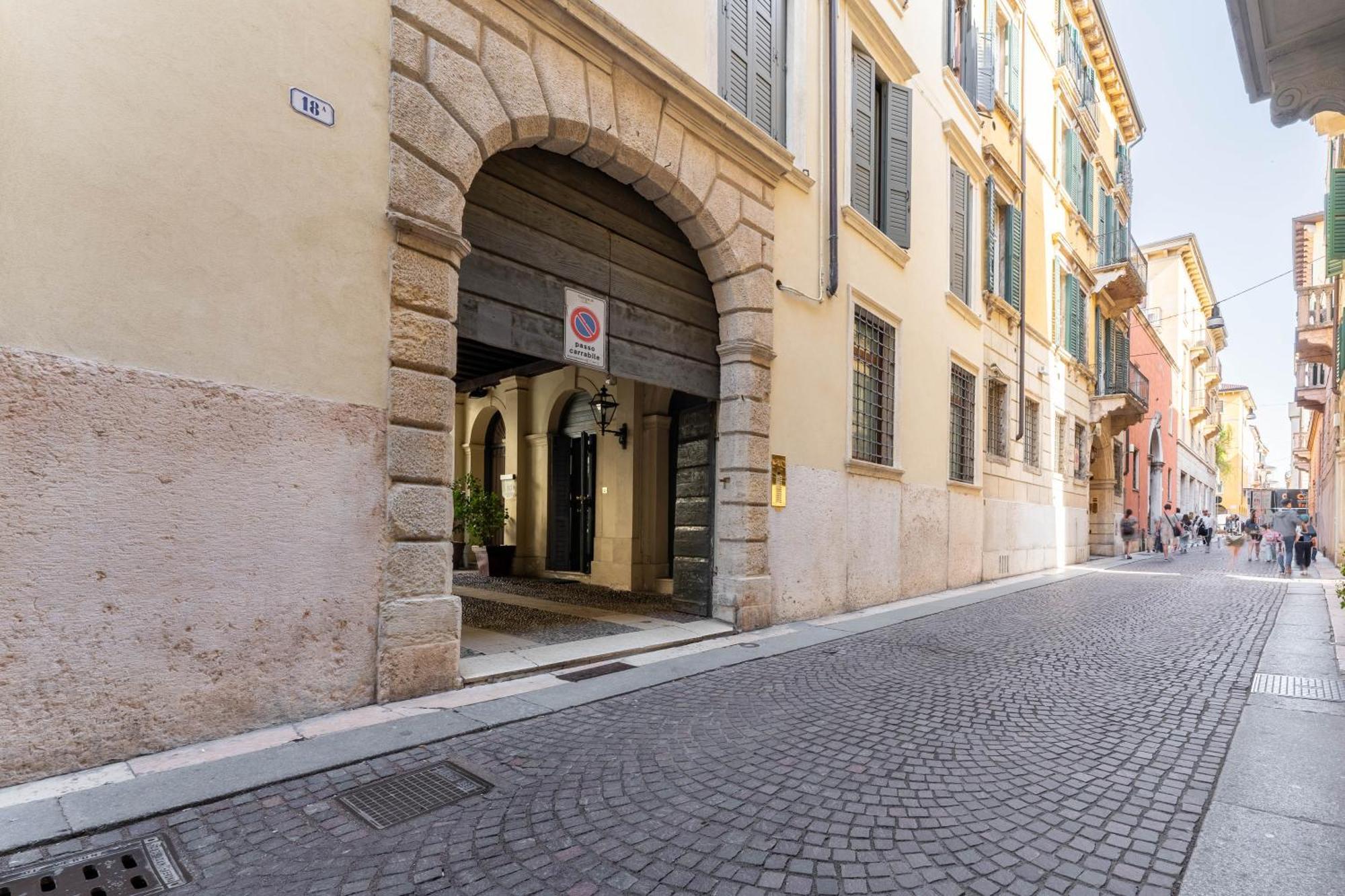 Appartamento Palazzo Venier Verona Esterno foto